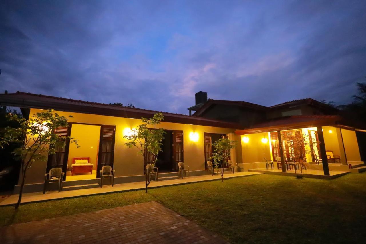 Negombo 146 Homestay 외부 사진