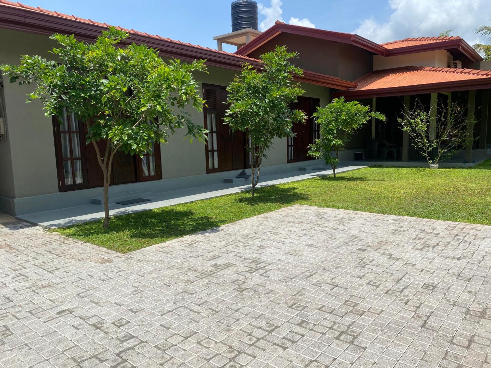 Negombo 146 Homestay 외부 사진
